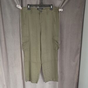 Penningtons Size 16 Olive Cargo Pants